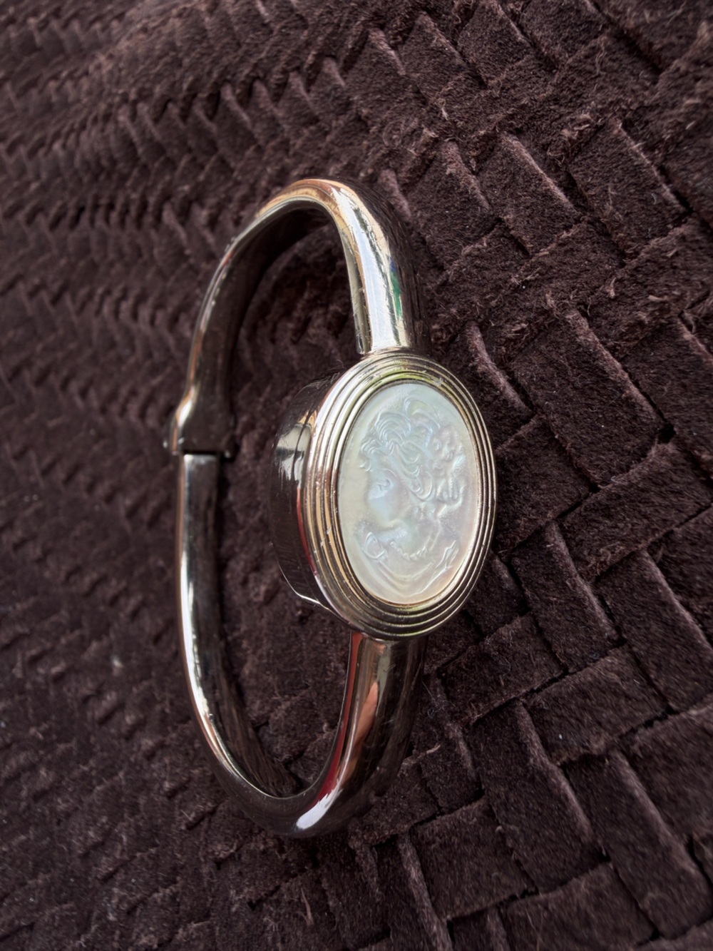 Rarely Find Mario Valentino Silver Tone Mother-of-Pearl Cameo Bracelet